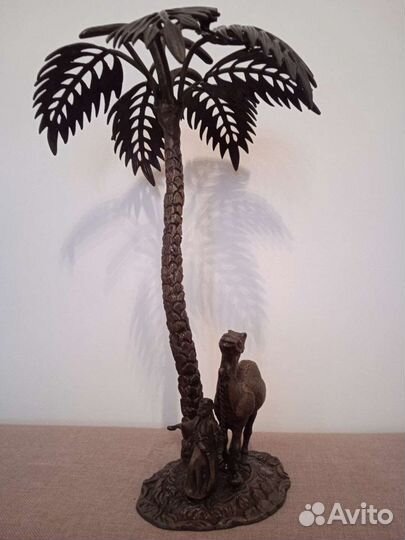 Бронзовая статуэтка