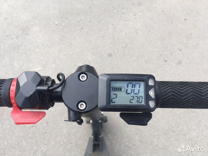 Электросамокат Iconbit