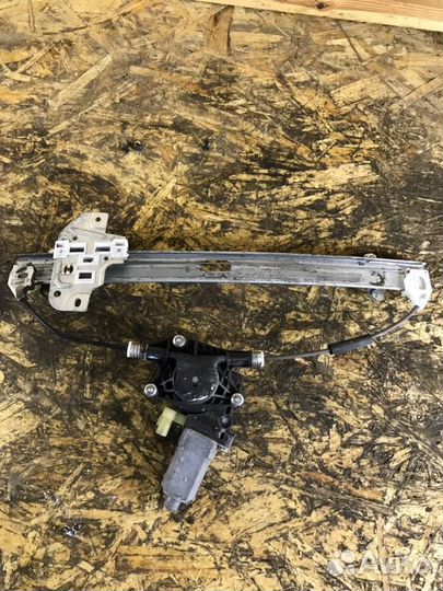 Стеклоподъемник задний правый Kia Rio хэтчбек 1.4