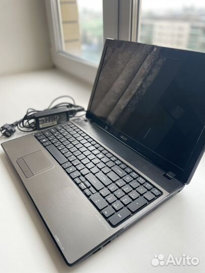 Ноутбук для офисных работ