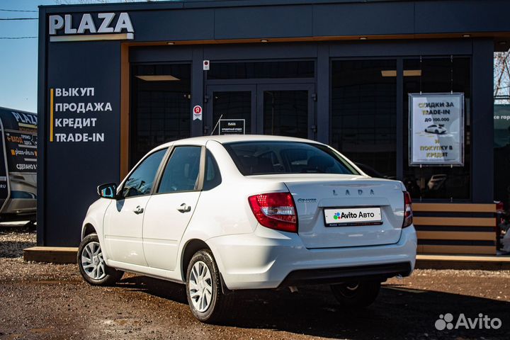 LADA Granta 1.6 МТ, 2022, 31 644 км