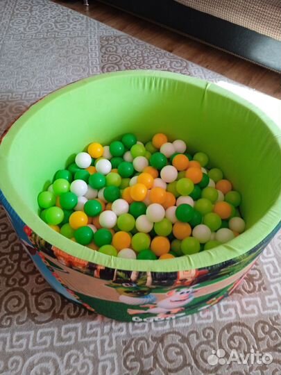 Манеж сухой бассейн