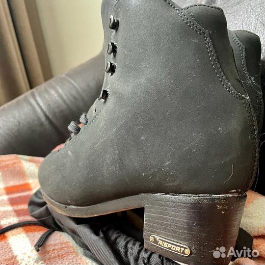 Фигурные коньки risport rf3 245