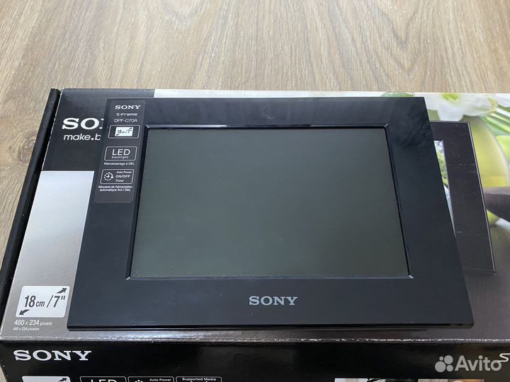 Цифровая фоторамка sony