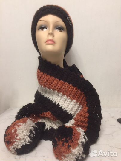 Шапка женская вязанная