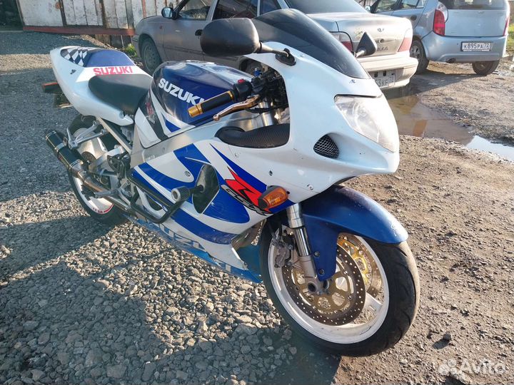 Suzuki gsx750r