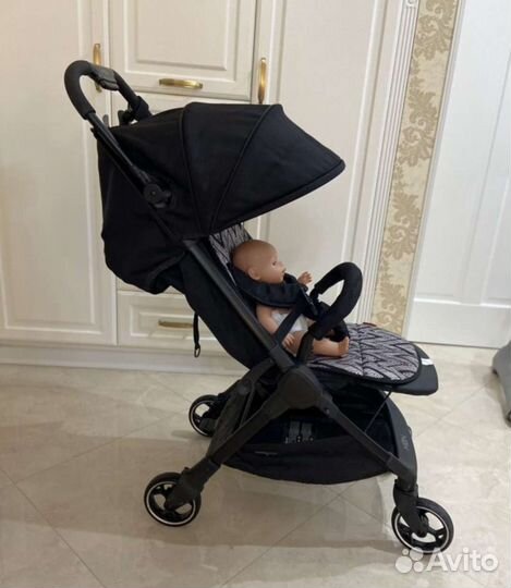Прогулочная коляска Moon SI