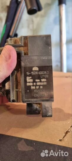 Блок клапанов пневмоподвески audi q7