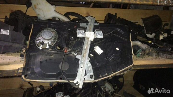 Стеклоподъёмник передний левый Ford Fusion 2 1.6