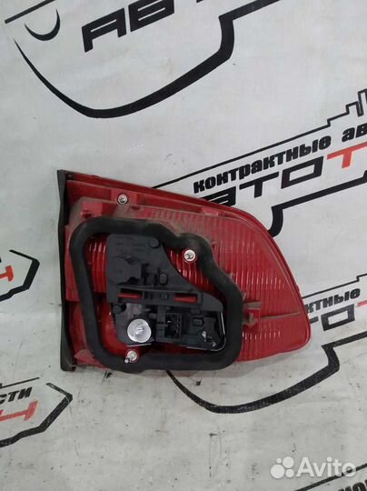 Фальшпанель volkswagen touran 1T3 R 1T0945094A