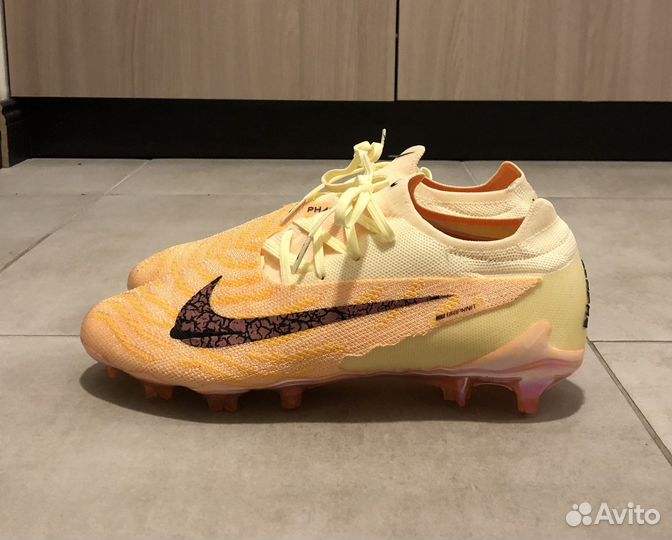 Бутсы Nike Gripknit Phantom GX Elite FG SE