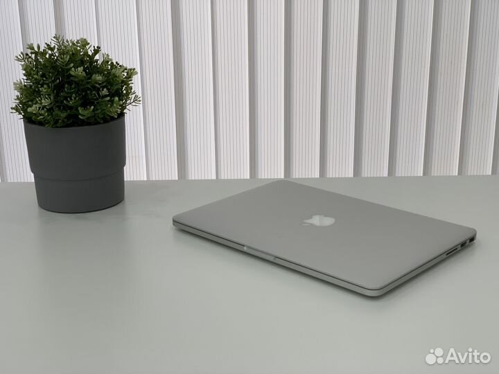 MacBook Pro Retina 2015 Core i5/ 16/256