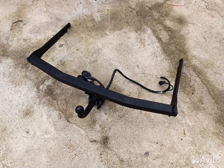 Фаркоп Форд Фокус 2