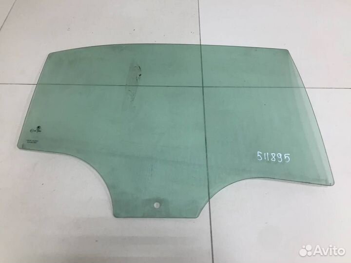 Стекло двери задней правой Skoda Rapid 2012-2020