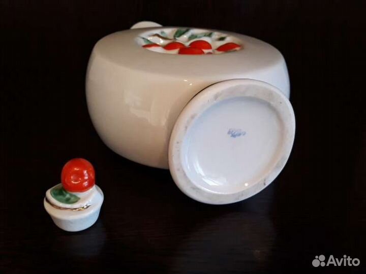 Штофы, графины лфз