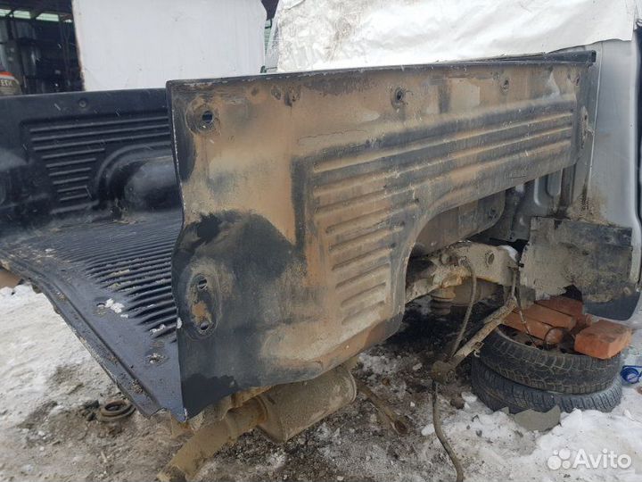 Обшивка багажника Ssangyong Actyon Sports Q100