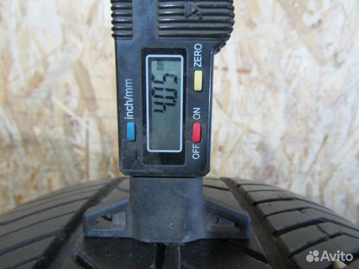 Goodyear Eagle Touring 225/60 R16