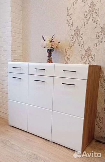 Спальный комплект (кровать, тумба, комод,шкаф)