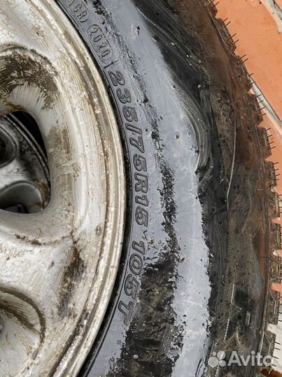 Колеса / зимняя резина/ диски/ r15 235/75 6x139,7