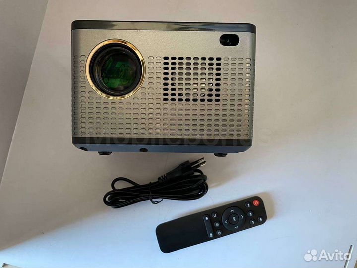 Мини проектор 4к