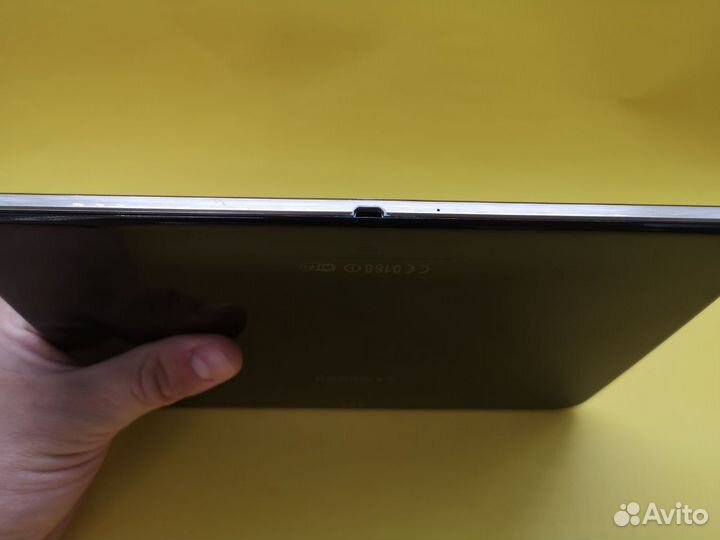 Планшет Samsung Galaxy Tab GT-P5210 2/16 гб Black