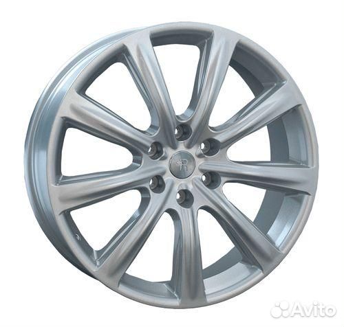 Replay INF12 8x22 6x139.7 ET 30 Dia 77.8 (silver)