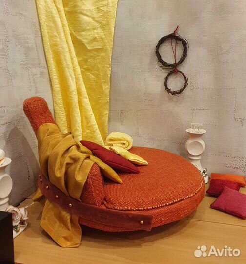 Кукольная круглая кровать для кукол до 40 см