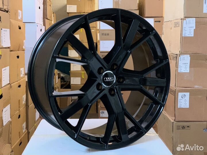 Колеса на Ауди Q8 R21 зимние