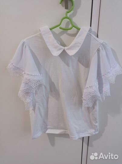Отдам бесплатно блузки р 116-120
