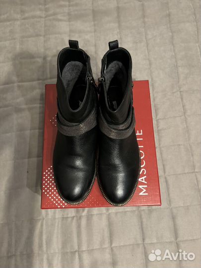 Ботинки женские зимние Mascotte 40 размер