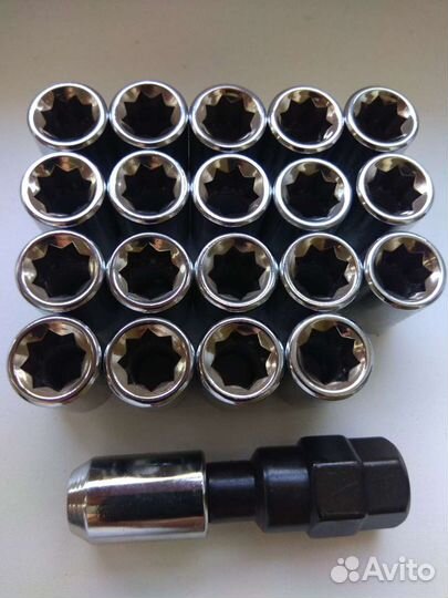 Гайки комплект