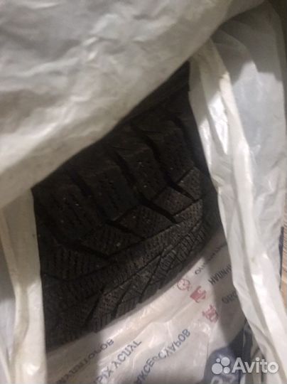 Winter Tact Snow + Ice 205/60 R16 95