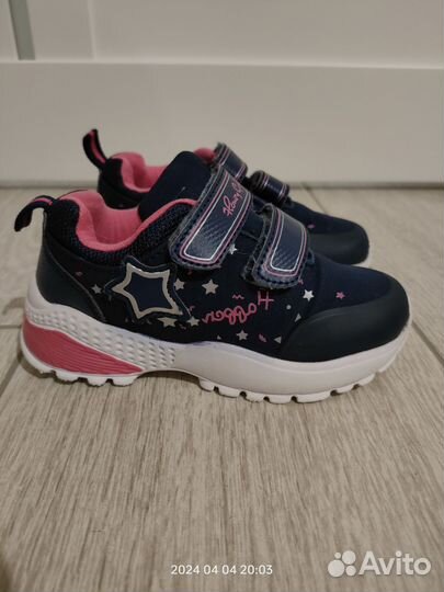 Кроссовки для девочки 25 размер