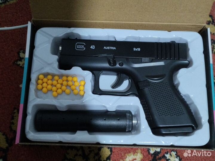 Пистолет игрушечный металический