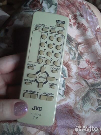 Пульт от телевизора JVC