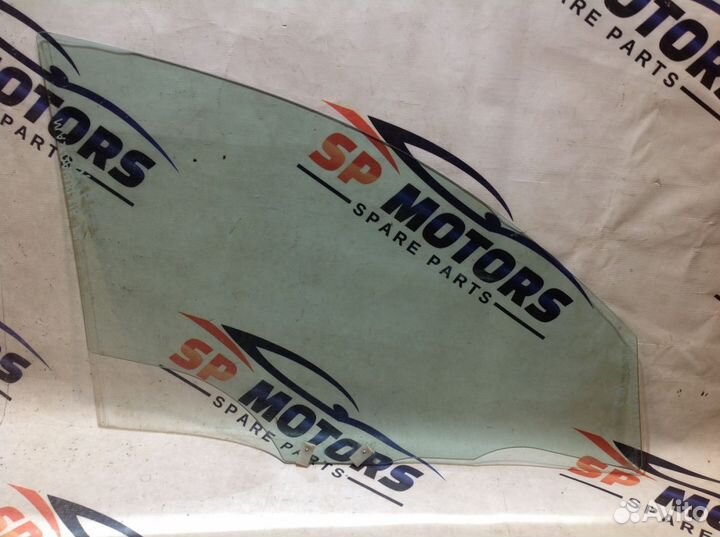 Стекло двери передней левой Mazda 3 (BK) 2002-2009