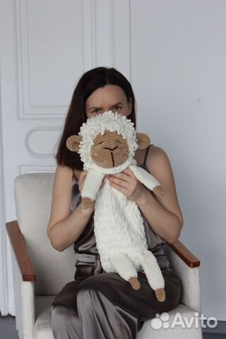 Вязаная игрушка ручной работы