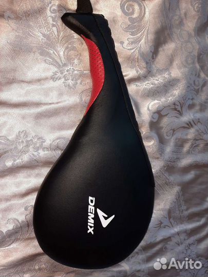 Лапа Demix для тхэквондо, единоборств