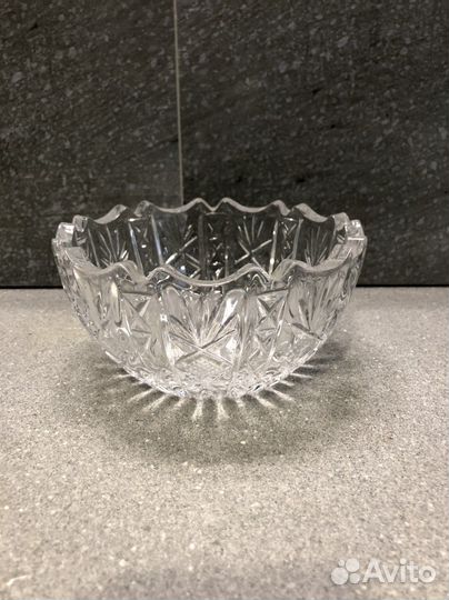 Хрустальные салатники, конфетницы
