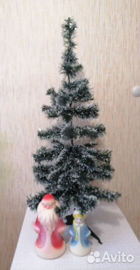 Дед Мороз и Снегурочка под елку