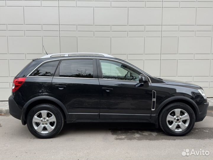 Opel Antara 2.4 МТ, 2011, 137 000 км