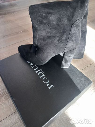 Сапоги женские