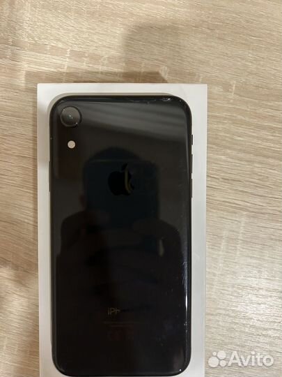iPhone Xr, 64 ГБ