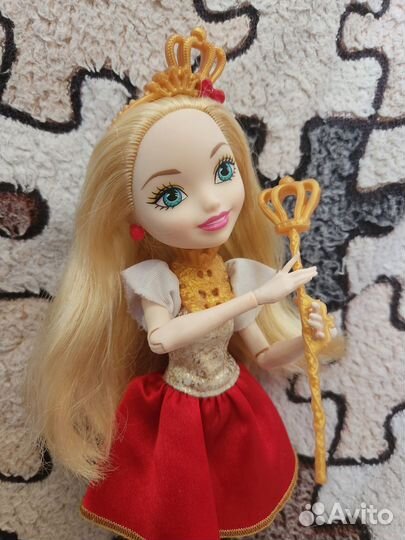 Кукла Эппл Вайт