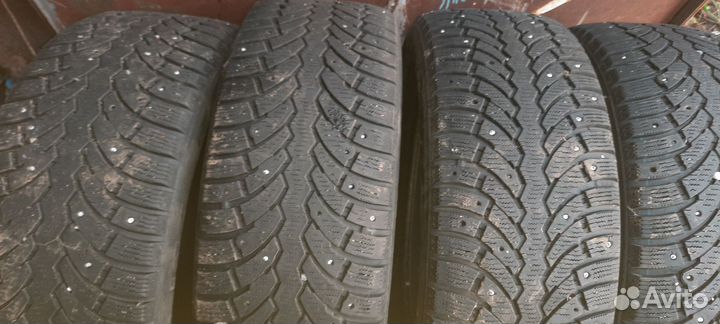 Pirelli Formula Ice 225/60 R17