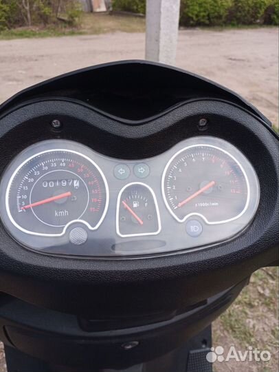 Скутер продам