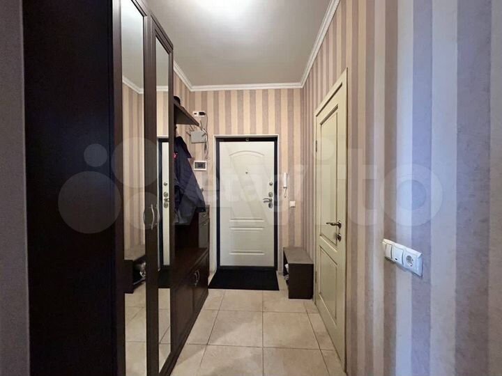 2-к. квартира, 59,5 м², 13/25 эт.