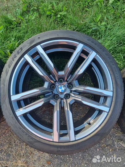 R21 Pirelli P Zero 295/35, PCD 5x112 DIA 56