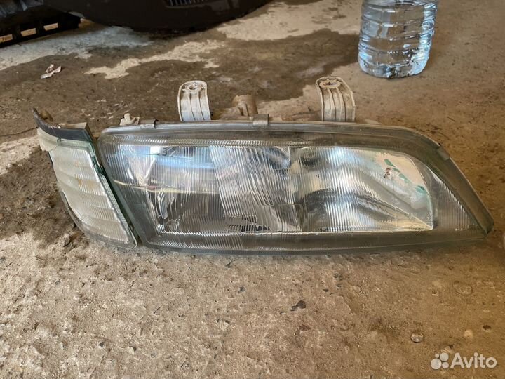 Фары передние nissan primera P11