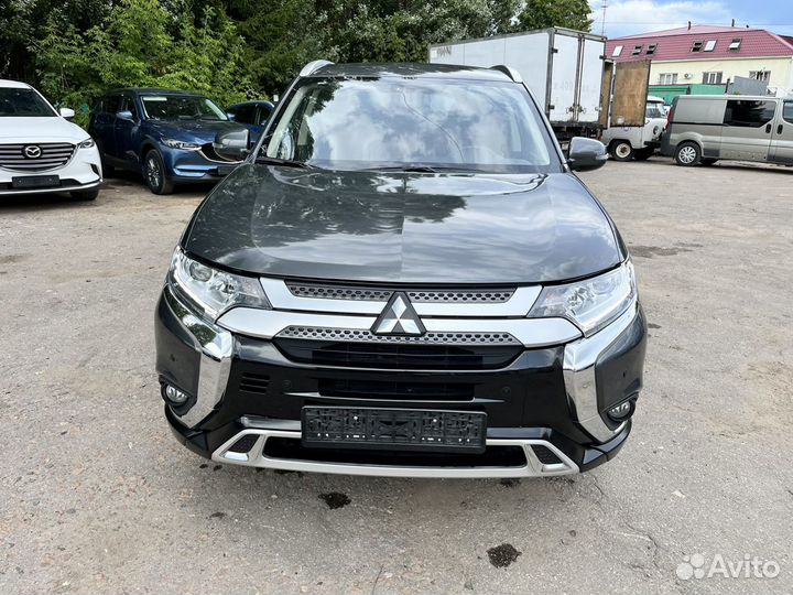 Mitsubishi Outlander 2.0 CVT, 2020, 41 767 км